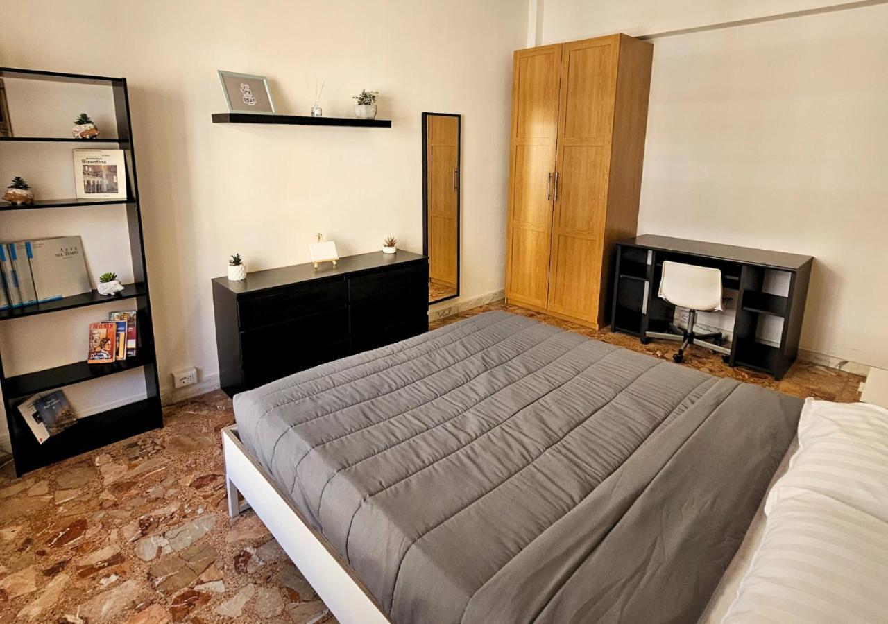 Urban Street Apartment Roma Buitenkant foto