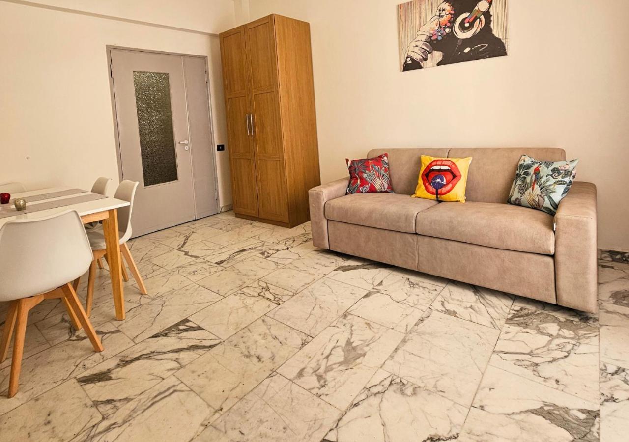 Urban Street Apartment Roma Buitenkant foto